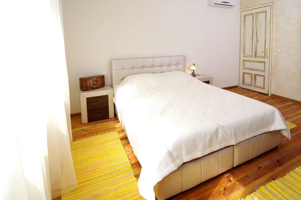 Art Guesthouse Vintage Burgas City Exterior foto