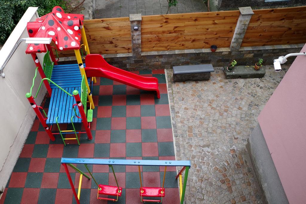 Art Guesthouse Vintage Burgas City Exterior foto
